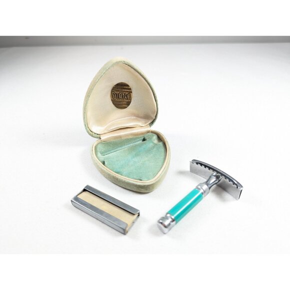 Vintage Diana travel razor in blue green heart shaped box, Robin eggs blue - Picture 6 of 9